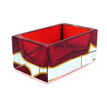 Elegant red and amber Murano glass bowl by Alessandro Mandruzzato, showcasing Venetian glassblowing artistry in a contemporary rectangular design.